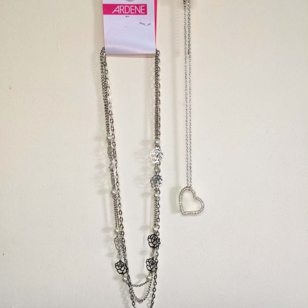 Ardene Necklaces Bundle - Picture 2 of 5